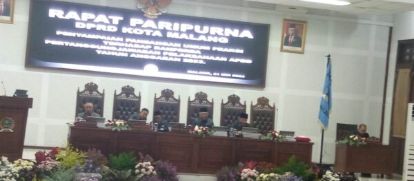 DPRD Kota Malang Gelar Paripurna Penyampaian Pendapat Fraksi