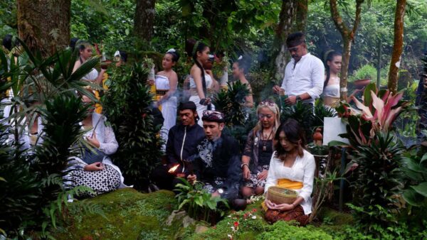 Petik Tirto Amarto di Titik Nol Sumber Brantas, Awali Festival Kali Brantas ke-3