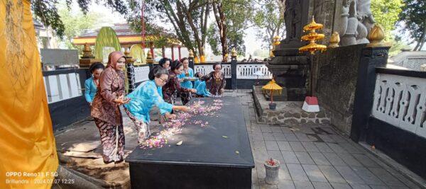 Ritual 1 Suro dan Kirab Suro Agung di Sendang Tirto Kamandanu