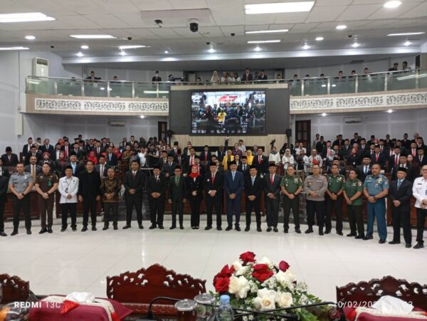 Wahyu Hidayat dan Ali Mutohirin Ditetapkan Sebagai Wali Kota dan Wakil Wali Kota Malang