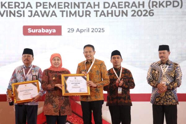 Wali Kota Malang Terima Penghargaan Pembangunan Daerah, Kategori Kota Terbaik se Jawa Timur