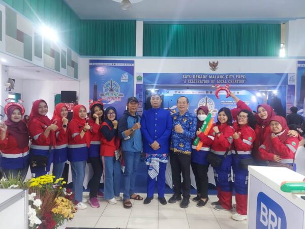 DLH Kota Malang Raih Juara Satu Lomba Karaoke Lagu Jawa
