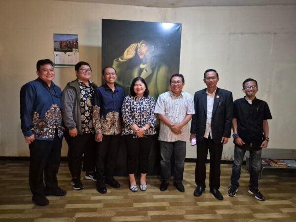 Ketum SMSI Firdaus bersama Sekjen Makali Kumar, Terima Kunjungan Tim KPK untuk Cegah Korupsi di Sektor Usaha Media Siber