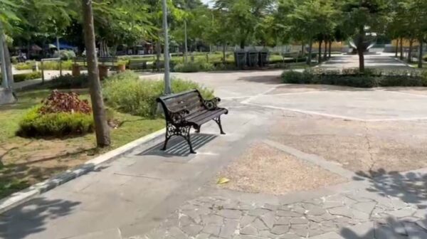 DLH Kota Malang Lakukan Restorasi dan Pemindahan Kursi Taman ke Taman Merjosari