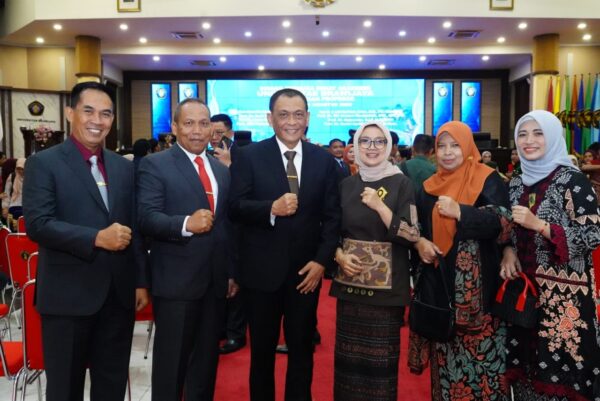 Pangdivif 2 Kostrad Hadiri Pengukuhan Guru Besar di Universitas Brawijaya