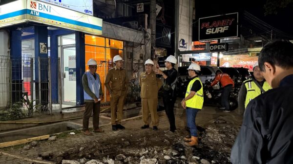 Tinjau Proyek Drainse Soetta Kota Malang, Wali Kota Wahyu Hidayat Harapkan Ketepatan dalam Waktu Pelaksanaan