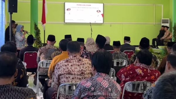 Pengukuhan Dewan Pendidikan: Menuju Kabupaten Kediri Terus Belajar