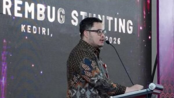 Bupati Kediri Ajak Keluarga Biasakan Makan Ikan untuk Cegah Stunting
